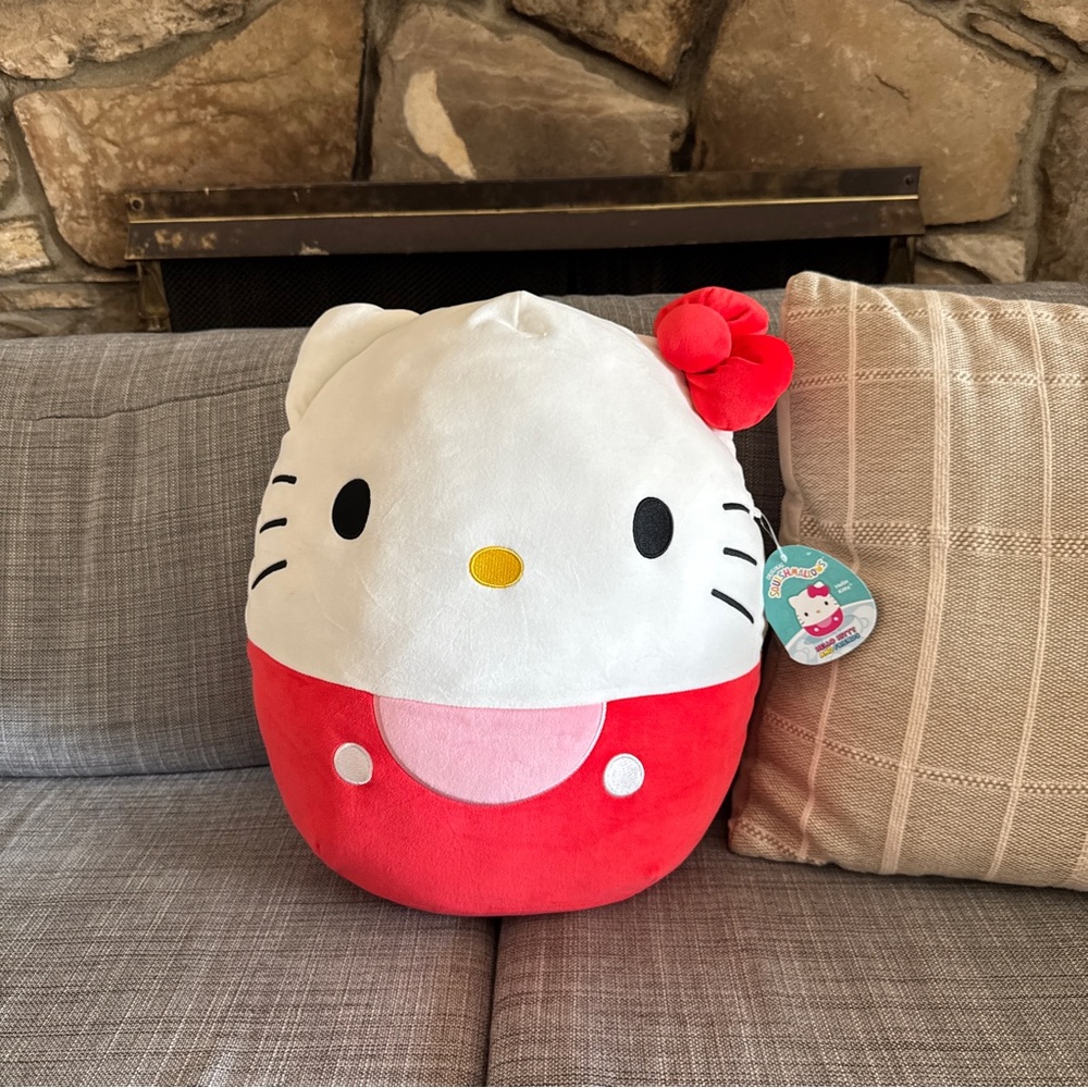 Hello Kitty Squishmallow 20” Jazwares Sanrio Plush Red Bottom XL